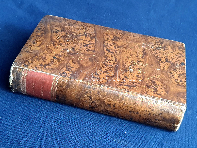 Cicero, Marcus Tullius: XIV auserlesene Reden, nebst einer Ausgabe Livianischer Reden, und einem Anhange derper Briefe. Herausgegeben von Joh. Michael Heinze. Lemgo, 1787. Meyerschen Buchhandlung. [16] + 608 + [12] p. Johann Michael Heinze (1717-1790) klasszika-filológus, pedagógiai író, iskolaigazgató. Cicero-, Seneca- és Démoszthenész-fordításai a XVIII. századi németországi retorikaoktatás alapköteteinek számítanak. Kötetünk Marcus Tullius Cicero késő köztársasági politikus és szónok legfontosabb beszédeit adja közre német fordításban. Valamennyi beszéd előtt rövid történelmi kontextus, néhány oldalon kiegészítő lábjegyzet. Függelékben néhány rövid beszéd Titus Livius történeti műveiből. A javított címlapon régi gyűjteményi bélyegzés. Az oldalakon enyhe foxing. Korabeli kartonkötésben, az aranyozott címfelirat a gerincen vörös címkén, színes festésű lapszélekkel. Jó példány.