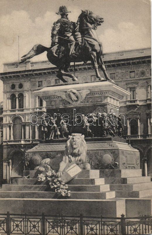 Milano, Milan; Monumento a Vittorio Emanuele / statue