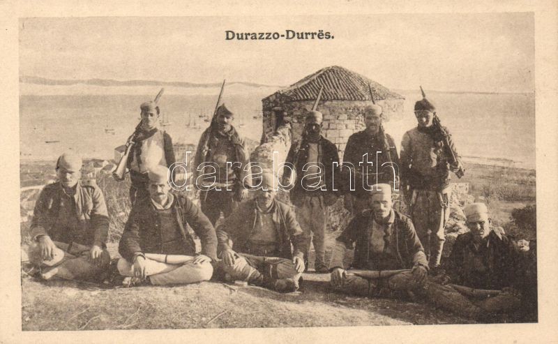 Durres, Durazzo; Dielmtee Hesat Pashes / soldiers