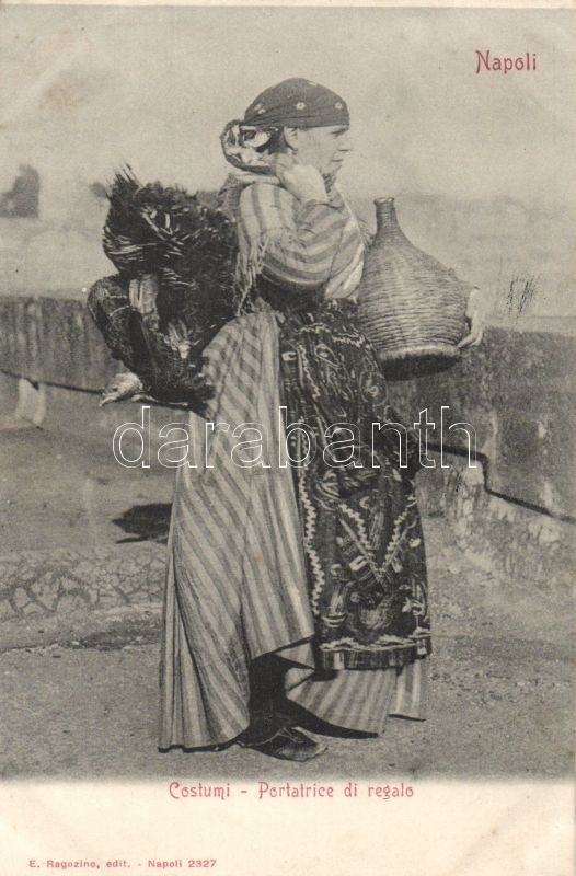 Olasz folklore Nápolyból, kereskedő, Portatrice di regalo / Italian folklore from Naples, merchant