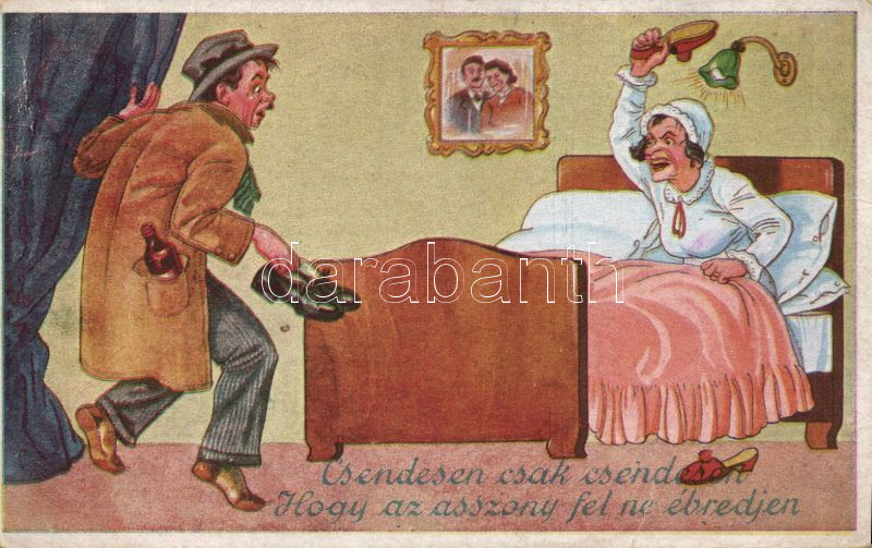 Welcome home, couple humour, &quot;Csendesen csak csendesen, hogy az asszony fel ne ébredjen&quot; humor