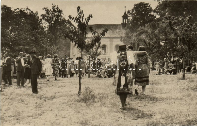 Domazlice, Sv. Vavrinecek / church, folklore