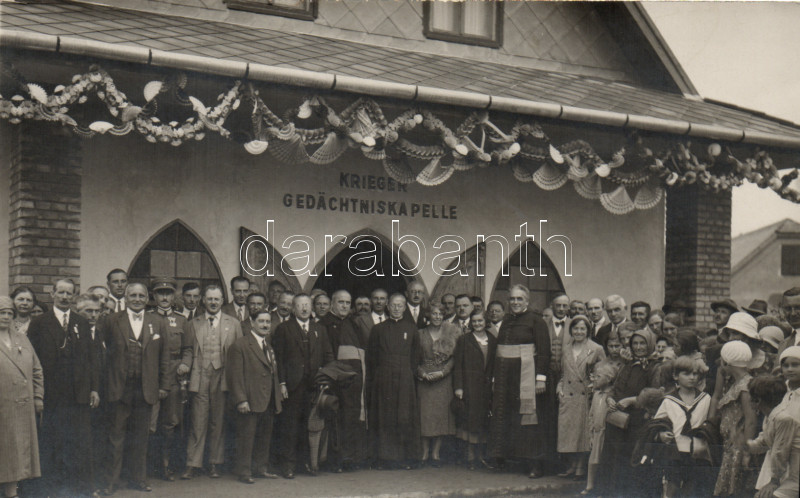 War memorial chapel, photo, Háborús emlékkápolna, fotó, Krieger Gedächtniskapelle