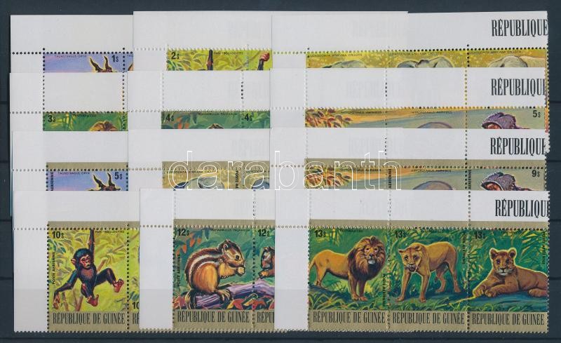 Rare animals set in 12 corner stripes of 3, Ritka állatok sor 12 ívsarki hármascsíkban, Seltene Tiere Satz in 12 Dreierstreifen mit Rand