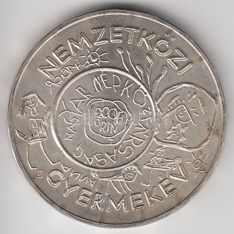 1979. 200Ft Ag Nemzetközi gyermekév T:BU | Darabanth 172. Closed Online auction Watches | Darabanth Auctions Co