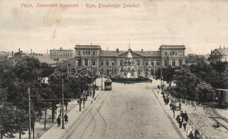 Riga, Dvinsk railway station / tram