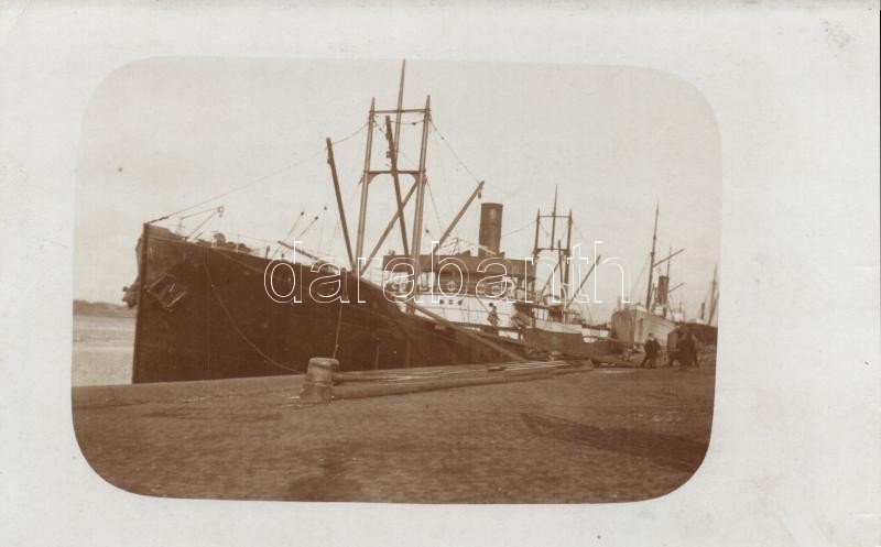 Riga, port, photo / ship