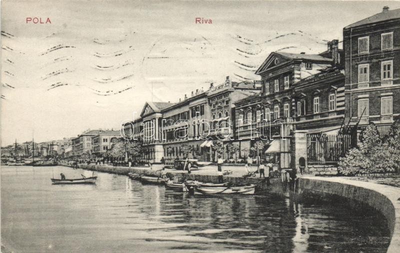 Pola; beach, boats