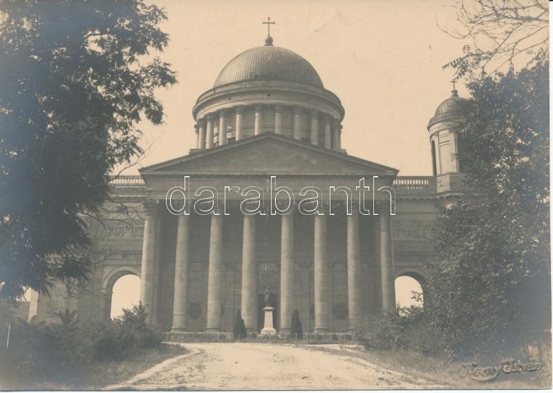 cca 1920 Kerny István (1879-1963): Esztergomi bazilika, vintage fotó, hideg pecséttel jelzett, 11x16 cm
