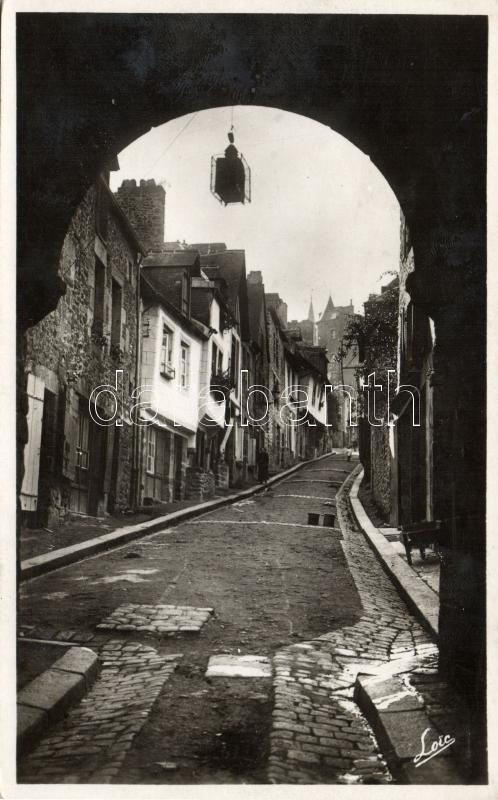 Dinan, Porte et Rue du Jerzual / gate, street