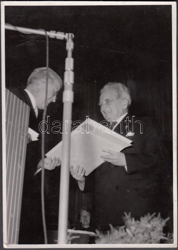 1955 Kármán Tódor kitüntetése a zürichi egyetemen