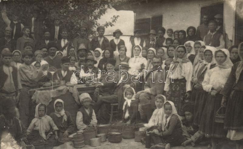1916 Krivelj, cheese manufacture, group photo