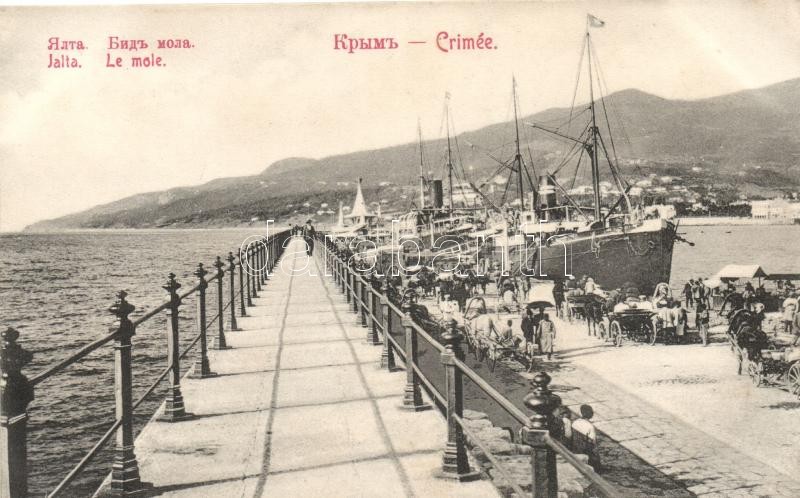 Yalta, pier