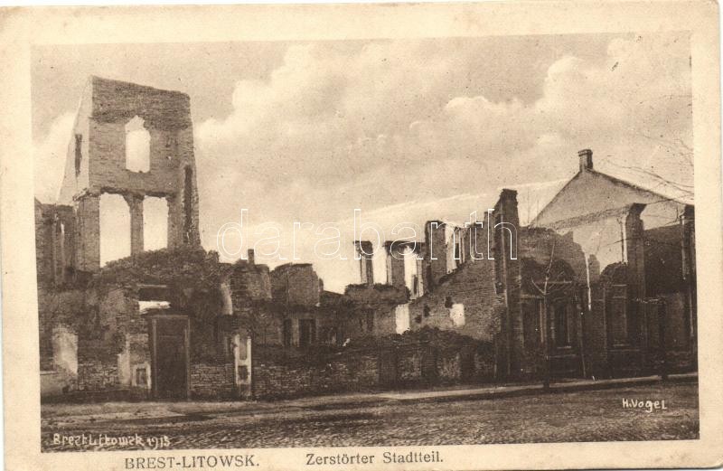 Brest-Litovsk, War damaged buildings