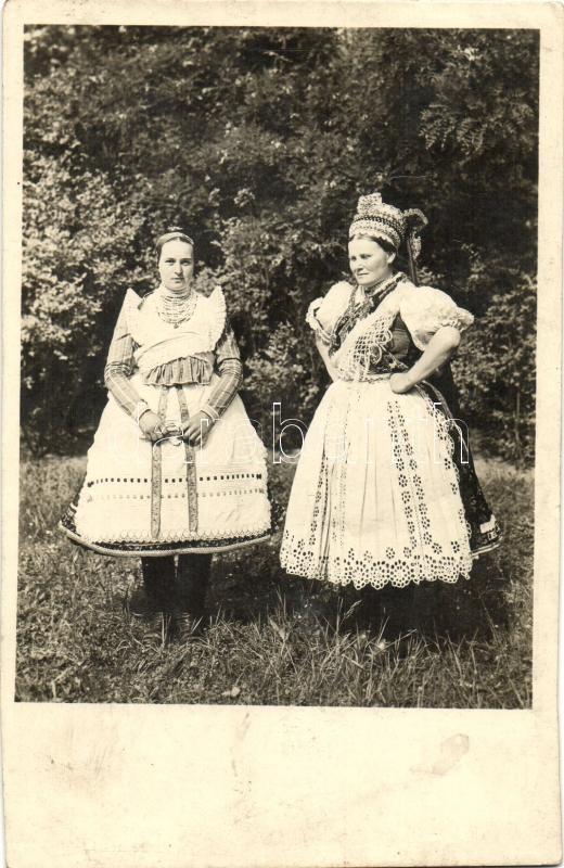 Hungarian folklore from Nógrád, Nógrádi népviselet