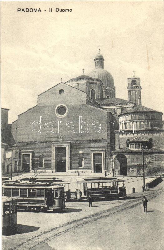 Padova; Duomo / cathedral, tram