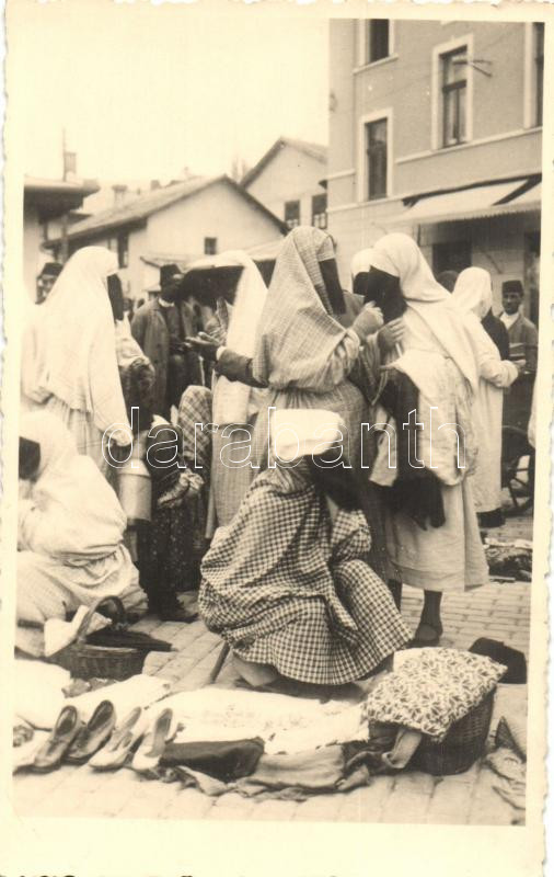 Sarajevo, market place, Bosnian folklore, merchants