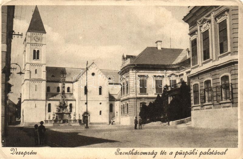 Veszprém, Szentháromság tér, Püspöki palota