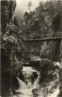 15 db RÉGI csehszlovák városképeslap; tátrai vízesések / 15 old Czechoslovakian town-view postcards; Tatra waterfalls
