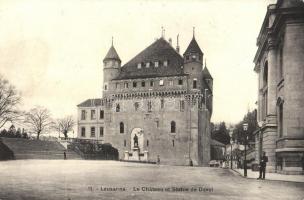 Lausanne, Chateau et Statue de Davel / castle and statue