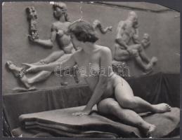 Tiszavölgyi József: Aktok, 2 db fotó, sérültek, szakadtak, pecséttel jelzett fotó, 19x15 és 18x20 cm