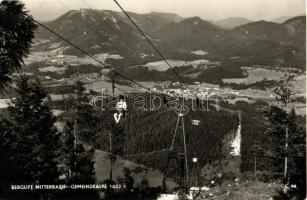 33 db MODERN fekete-fehér osztrák városképes lap; sífelvonók / 33 modern black and white town-view p...