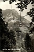 33 db MODERN fekete-fehér osztrák városképes lap; sífelvonók / 33 modern black and white town-view p...