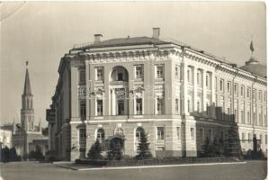 26 db MODERN külföldi városképes lap; orosz / 26 modern foreign town-view postcards; Russian