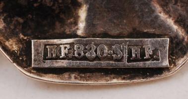 Art deco ezüst(Ag) bross, mesterjeggyel, br: 7,75 g /
Silver brooch, br: 7,75 g