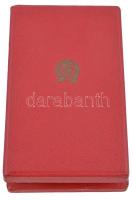 1985. "Munka Érdemrend" ezüst fokozata, ezüstözött Br kitüntetés mellszalagon, miniatűrrel...