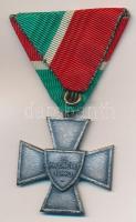 1940. "Nemzetvédelmi Kereszt / A Hazáért" kitüntetés mellszalaggal T:2,2-
Hungary 1940. Na...