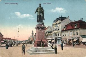 Marosvásárhely, Bem szobor, Cipő raktár / statue, Shoe warehouse (EK)