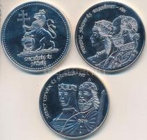 2009. "Királyi Párok - István és Gizella, Mátyás és Beatrix, Ferencz József és Erzsébet" 3...