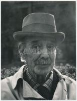 cca 1970 Dallos László: Portré Prágából, aláírt vintage fotóművészeti alkotás, 24x18 cm