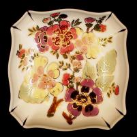 Zsolnay pillangó mintás ékszeres doboz, kézzel festett, hibátlan, jelzett, 10,5×10,5 cm