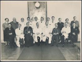 1938 Gyöngyös, alapítványi közkórház, 2 db fotó 19 nevesített portréval, 17x23 cm