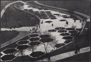 cca 1974 Zsigri Oszkár: Budapest, Jubileumi park, 2 db feliratozott kép a szerző hagyatékából, 18x23 cm és 16x24 cm