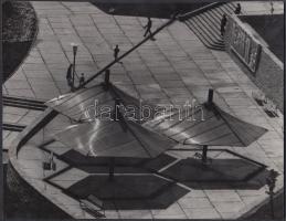 cca 1974 Zsigri Oszkár: Budapest, Jubileumi park, 2 db feliratozott kép a szerző hagyatékából, 18x23...