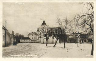 Seibersdorf, Market place, church, automobile, winter