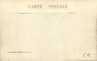 Chalon-sur-Saone, Etablissements Schneider et Cie. Onze Torpilleurs en construction / ship factory, ...