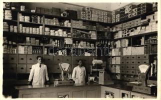 1941 Dés, Hangya üzlet belső / cooperative store interior, photo