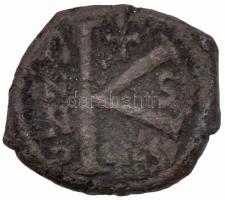 Bizánci Birodalom / Thesszaloniki / II. Justinus és Sophia 565-578. 1/2 Follis Cu (5,29g) T:3,3- Byzantine Empire / Thessalonica / Justin II and Sophia 565-578. 1/2 Follis Cu "[D N IVSTINVS P P AVG] / K ANNO + sigma - TES" (5,29g) C:F,VG SB 366.