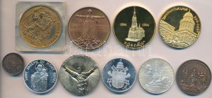 10db magyar és külföldi, vallási témájú emlékérem T:2,PP