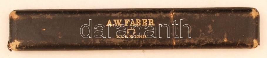 Antik A. W. Faber márkájú, német nyelvű logarléc, kis sérüléssel, saját dobozában