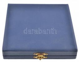 Papp László (1947-) 1988. "Emlékérem első királyunk Szent István halálának 950. évfordulójára a...