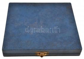 DN "Keszthelyi Agrártudományi Egyetem" jelzett herendi bisquit porcelán emlékérem az egyet...