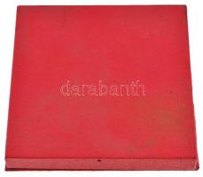 ~1960. "Eredményes Propaganda Munkáért" fém emlékplakett tokban (70mm) T:2