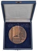 1984. "Katalitikus Krakk Üzemcsoport 1981-1984 / DKV (Dunai Kőolajipari Vállalat)"  Br eml...