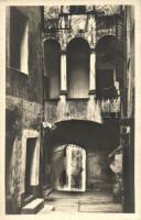 Sanremo, Vecchio cortile / old courtyard