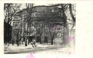 Szeged, színház, télen photo